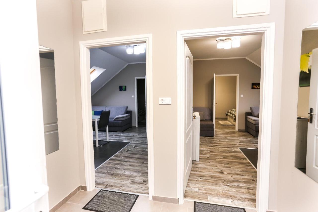 Gardi Apartman Сексард Экстерьер фото