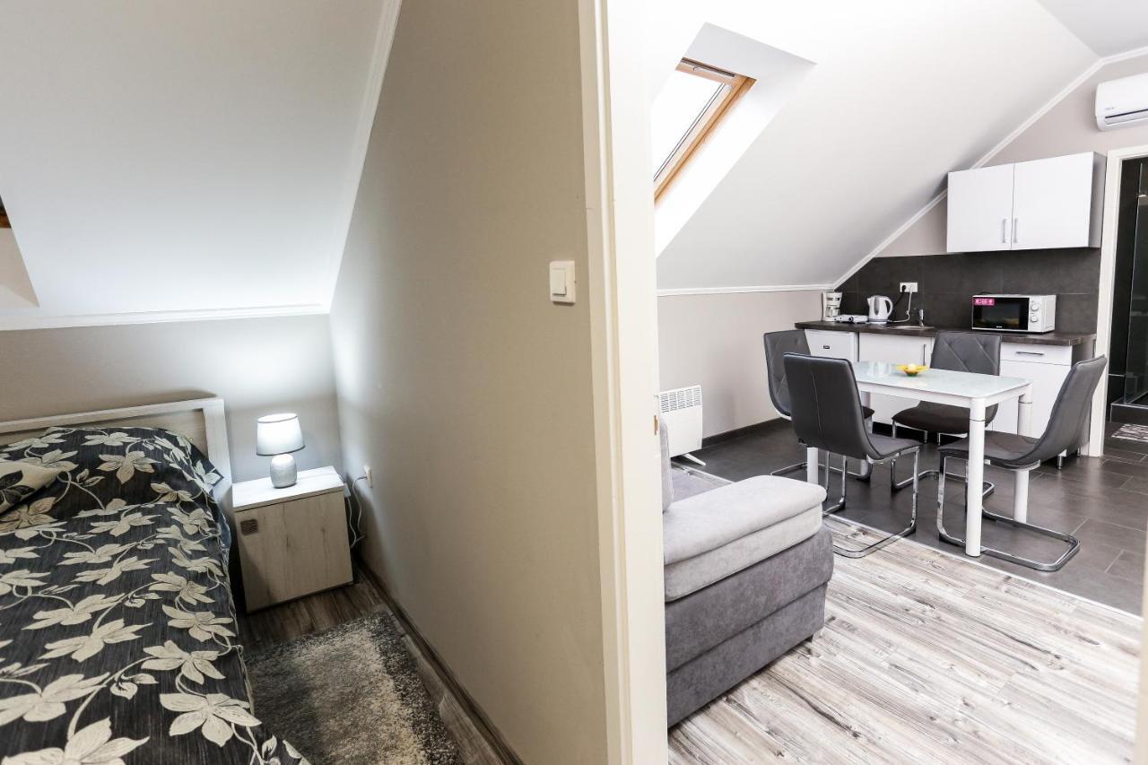 Gardi Apartman Сексард Экстерьер фото